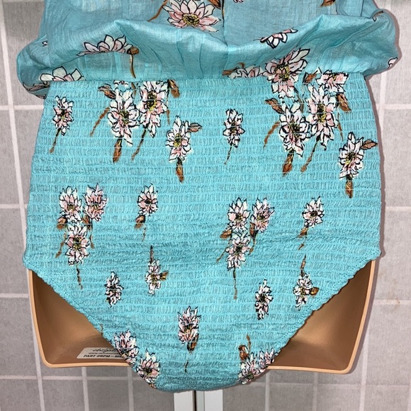 Intimately by FREE PEOPLE Floral Print Babyblue Short Sleeve Bodysuit Blouse S - Picture 9 of 12